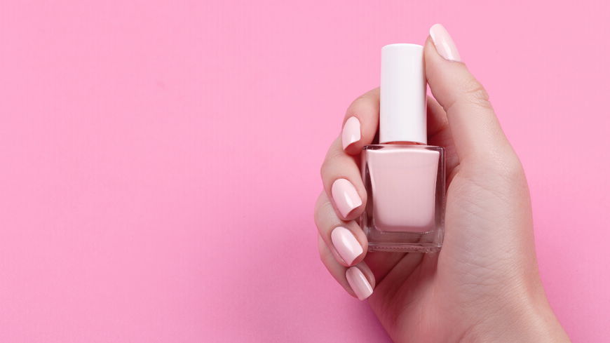 Nagellack-Trend: Natural Nails sind der Hingucker 2021