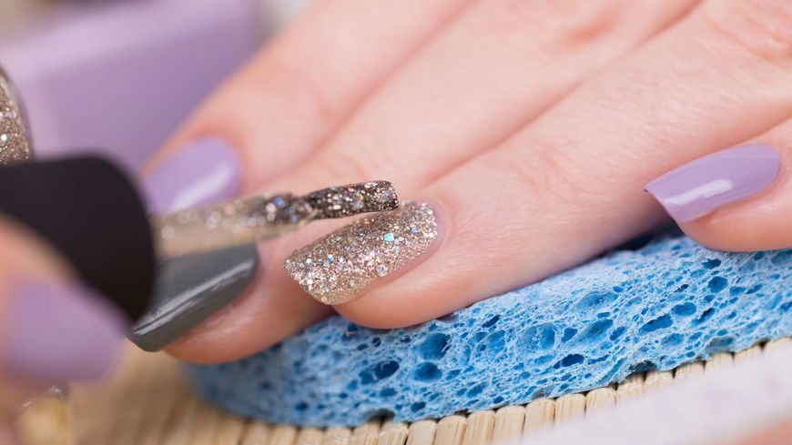 Nagellack-Trend 2021: Diesen Glitzerlack wollen alle im Sommer