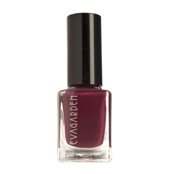 Nagellack rot