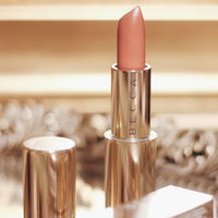 Beauty-Trend: 5 Kosmetikprodukte, die Gold enthalten