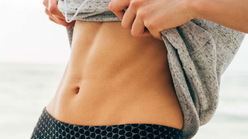 Abnehmen: Mit DIESEM Japan-Trick wird der Bauch schön flach
