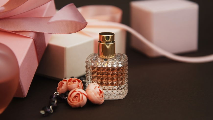 Parfum-Trend 2022: 12 Düfte, die teurer riechen, als sie sind