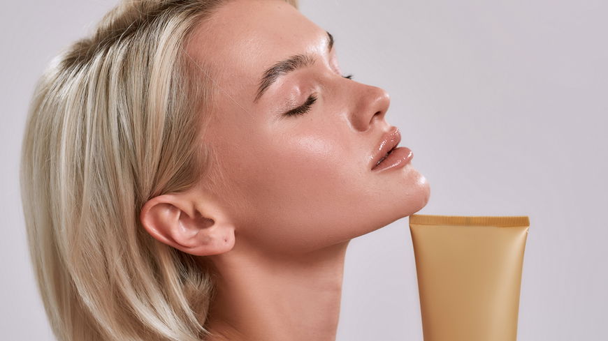 Beauty-Tipps 2022: Die 4 größten Fehler bei Selbstbräunern