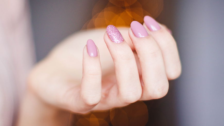 Nagellack-Trend 2022: Diese 3 Lacke sind besonders splitterfest