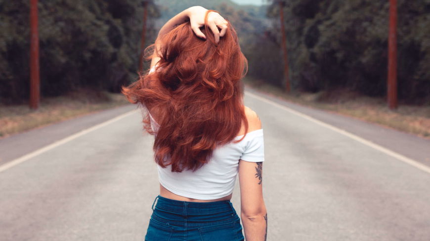 Haarfarben-Trends 2022: Jetzt ist Mono-Colouring brandheiß