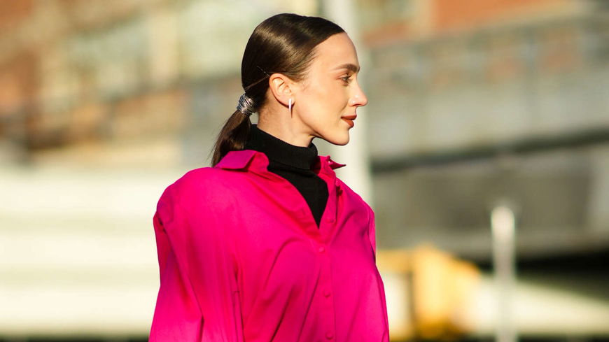 Frisuren-Trends 2022: Diese 3 Alltagsfrisuren sind in und diese out
