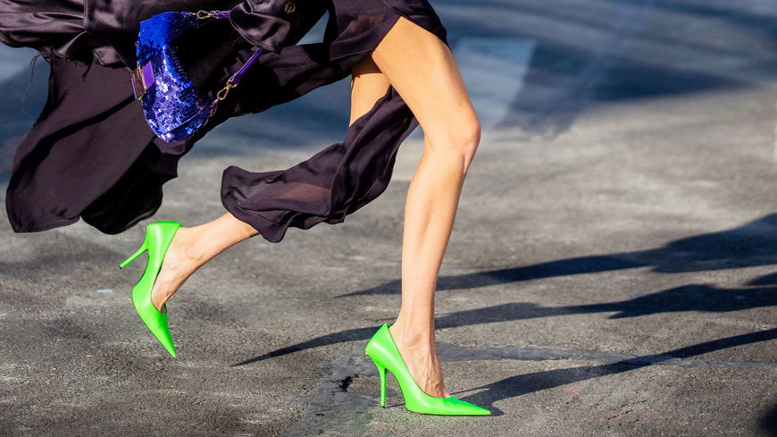 Schuh-Trends 2022: Diese 5 Frühlings-Farben sind angesagt