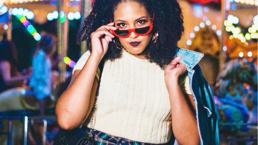 5 Mode-Regeln, auf die Curvy-Frauen pfeifen sollten