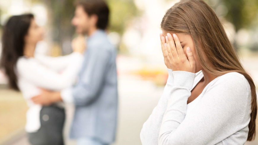 Beziehung: 4 sichere Anzeichen, dass er dich betrügt