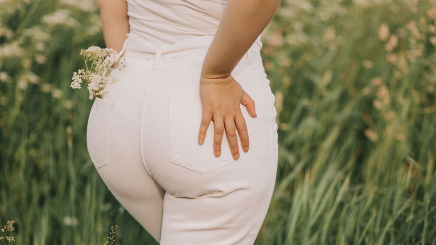 Das sind die 4 schönsten Frühlings-Pieces für Curvy-Frauen