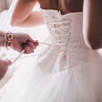 Hochzeit 2022: Diese 8 Brautkleider sind dieses Jahr angesagt