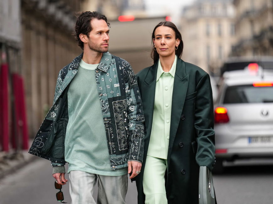 Mode-Trends 2022: Diese 4 Outfits finden Männer an Frauen besonders attraktiv