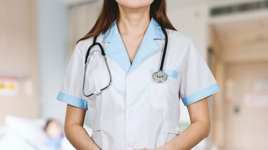 Berufsbild Pflegefachfrau - Ausbildung, Berufsalltag und Karriere