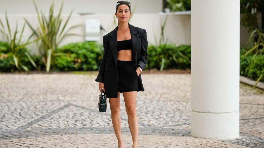 Schuh-Trends 2022: Diese 5 Sandalen sind 2022 in – und diese out