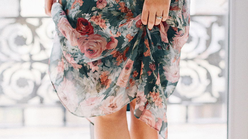 Mode-Outfits 2022: Diese 7 Blumenkleider sind besonders zauberhaft