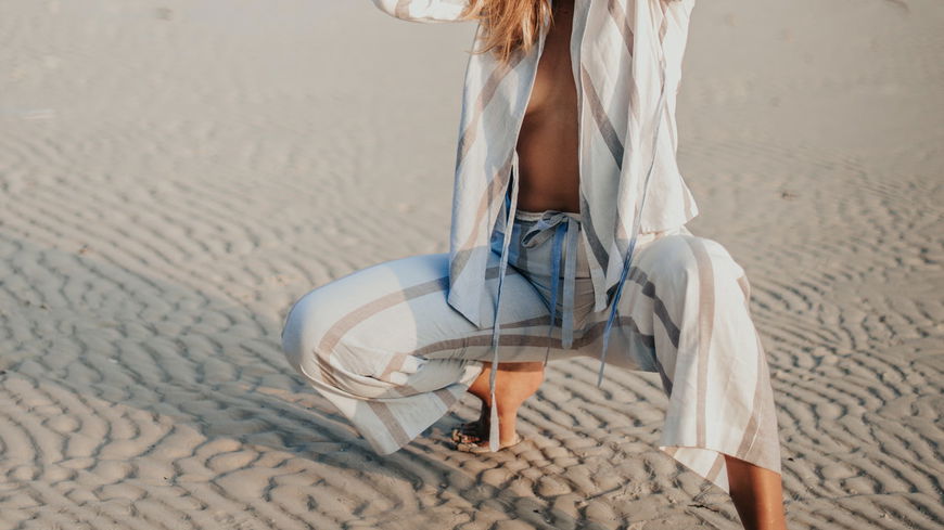 Diese 4 leichten Hosen sind im Sommer besonders angesagt