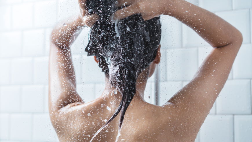 Diese 5 günstigen Duschgele aus der Drogerie riechen besser als jedes Parfum