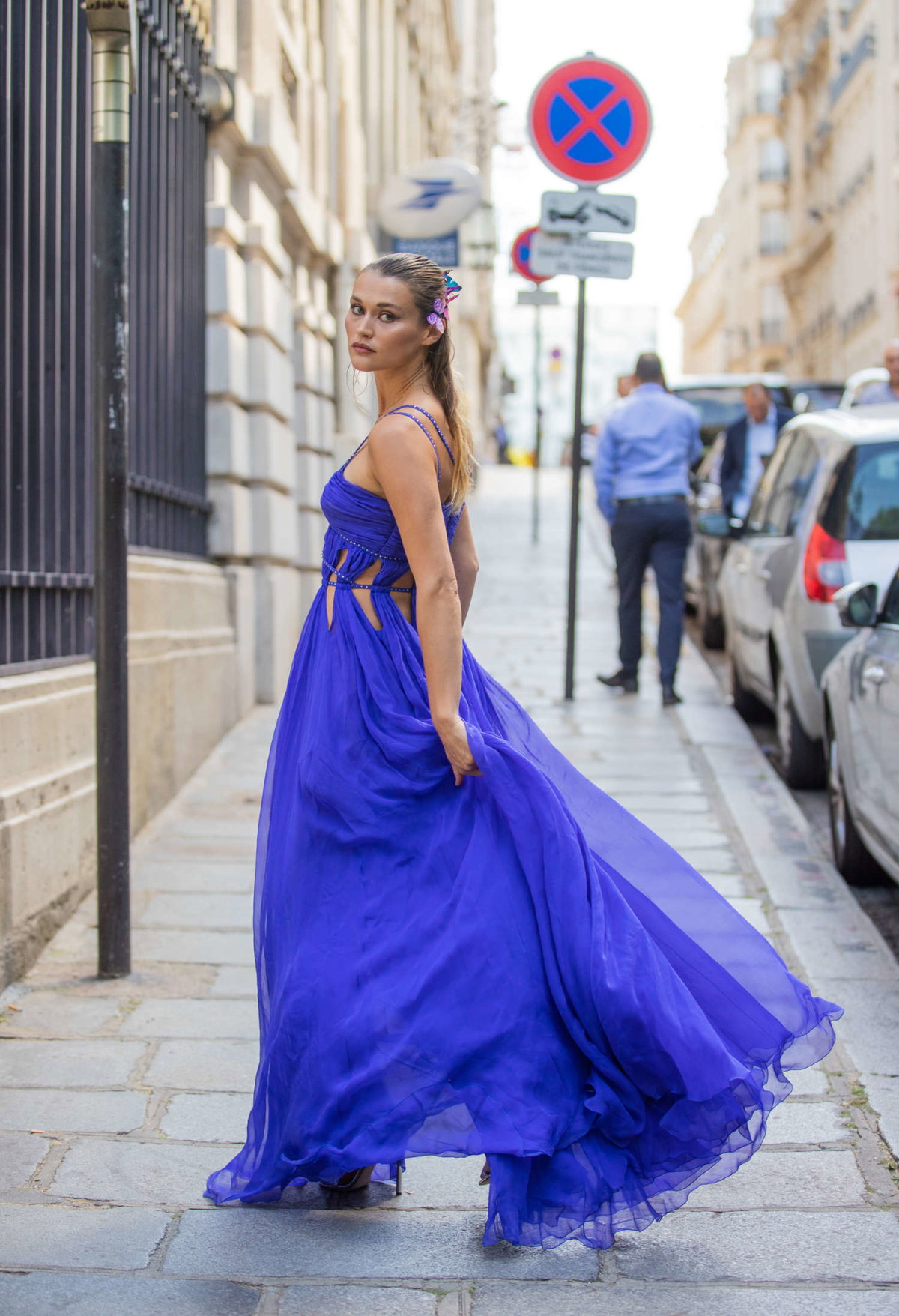 Frau Kleid blau