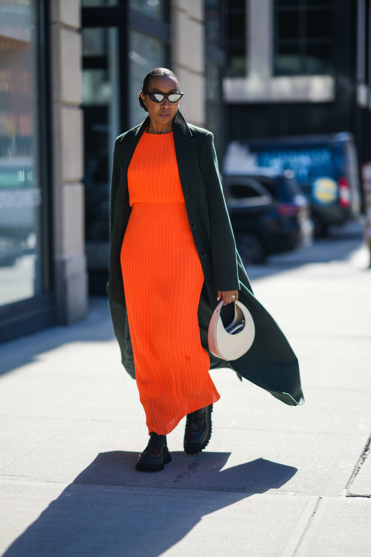 Kleid Frau orange Herbst