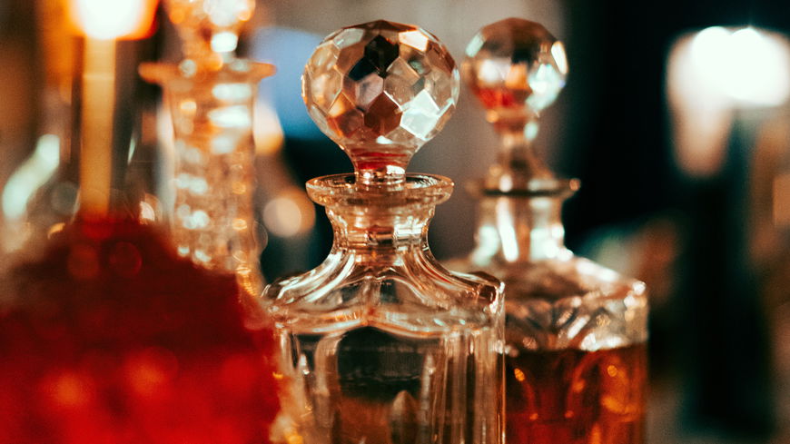 Dieses ikonische Parfum lässt uns in Erinnerungen schwelgen – und riecht nach Luxus
