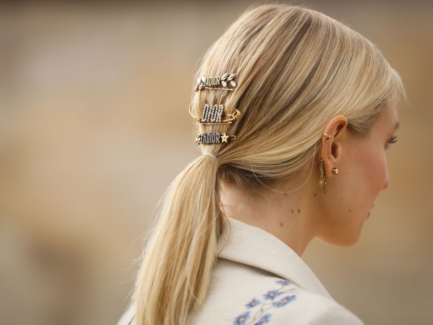 Diese 3 Haarfarben solltest du bei dünnem Haar vermeiden – 3 Alternativen