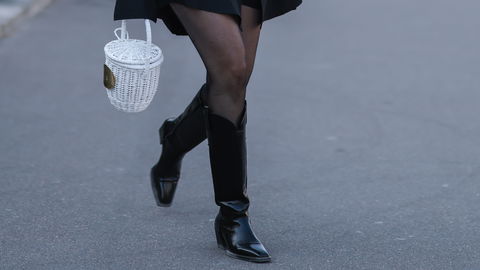 Cowboystiefel kombinieren: So stylen Mode-Profis die Trend-Schuhe jetzt