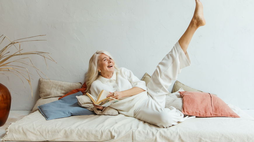 Horoskop: Diese 5 Sternzeichen finden im Alter zu ihrer inneren Mitte zurück