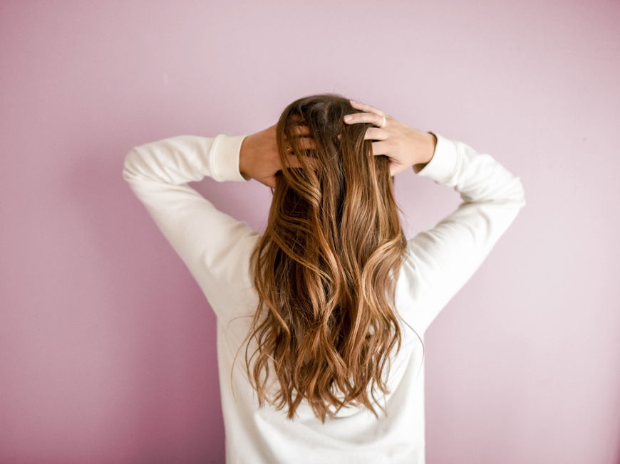 Schöne Frisur und trotzdem gesunde Haare - was ist zu beachten, um diese Punkte miteinander vereinbaren zu können.