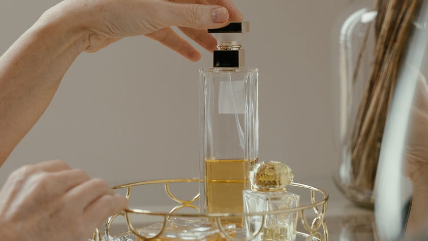 Dieses Parfum zieht am meisten Komplimente an – laut Umfrage