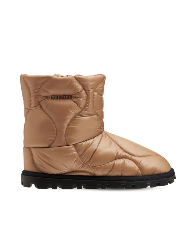 Gesteppte Stiefel von Miu Miu