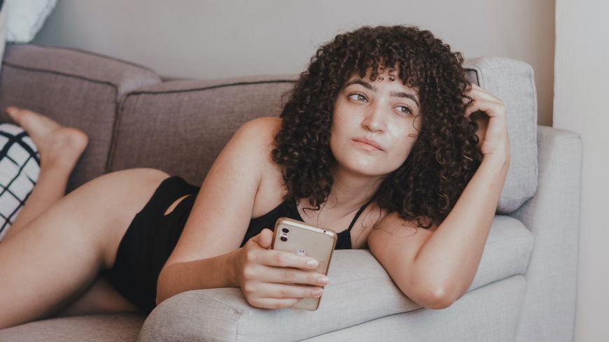 Wenn sein Dating-Profil DIESE 5 No-Gos beinhaltet, solltest du das Weite suchen