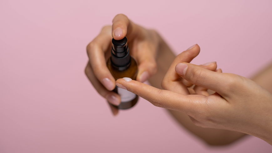 Empfindliche Haut: Auf diese 4 Hautpflege-Produkte schwört unsere Redakteurin wirklich