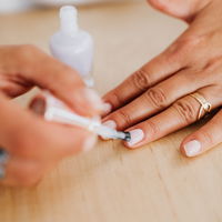 Zahnpasta für strahlende, schöne Nägel: So einfach funktioniert der Beauty-Hack