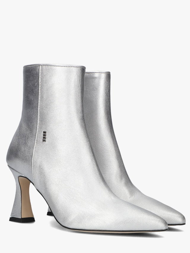 Silberfarbene Stiefel von Nubikk