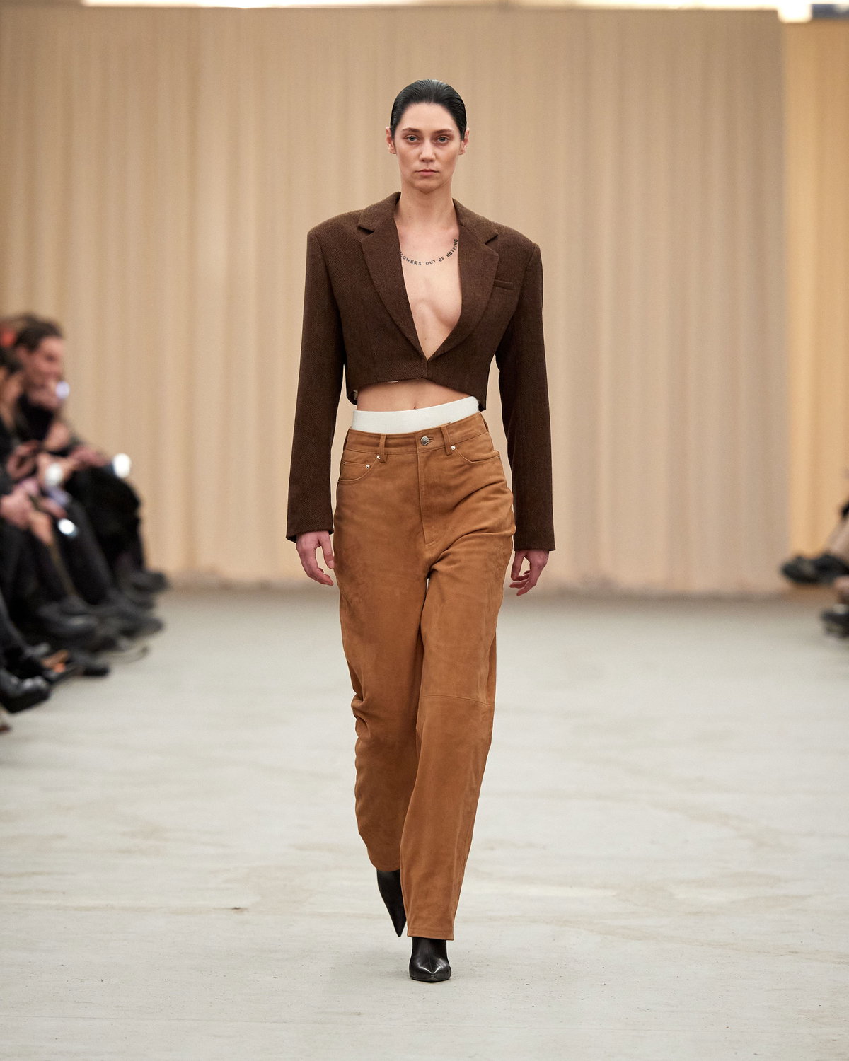 Remain AW23 Runway