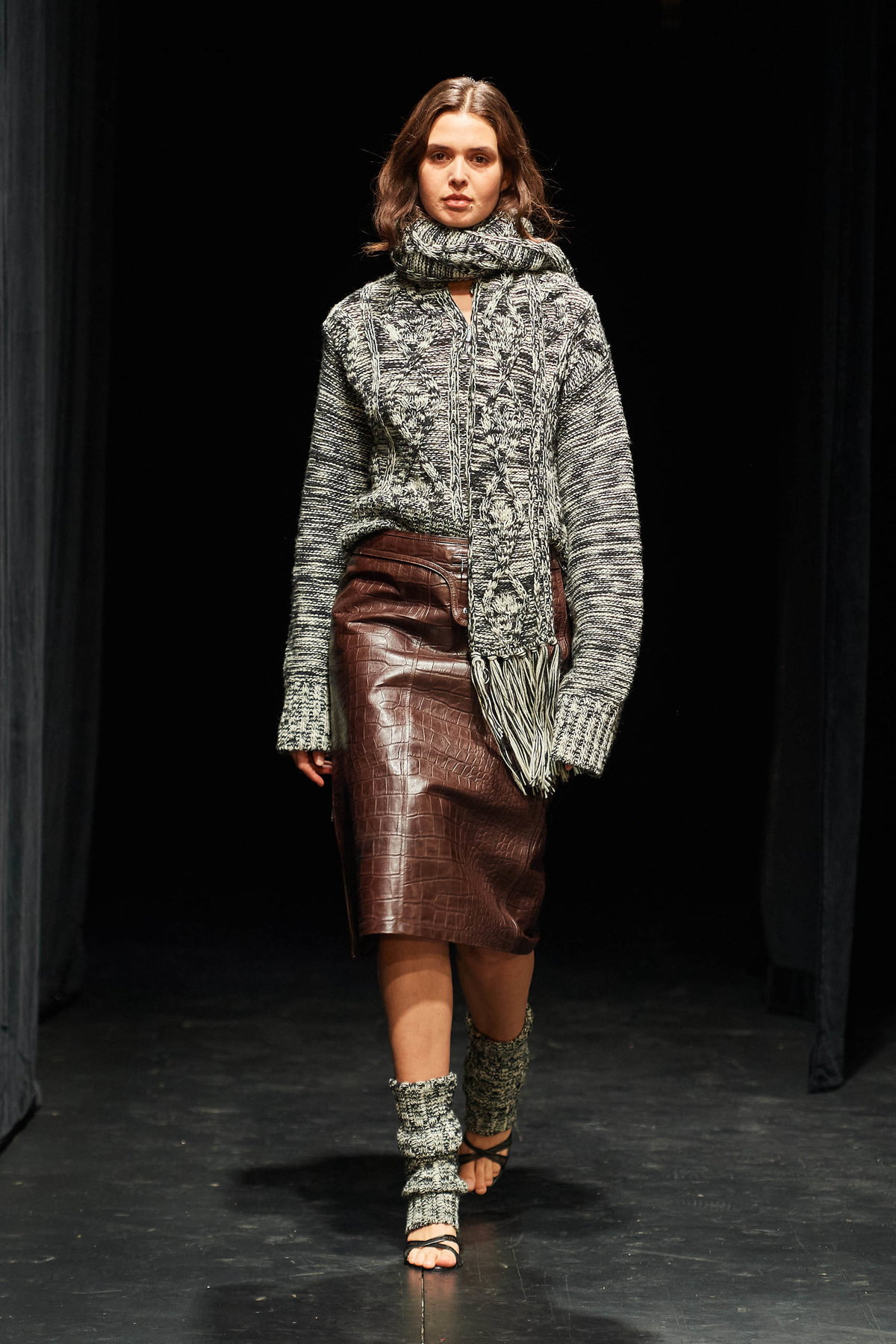 Saks Potts AW23 Runway