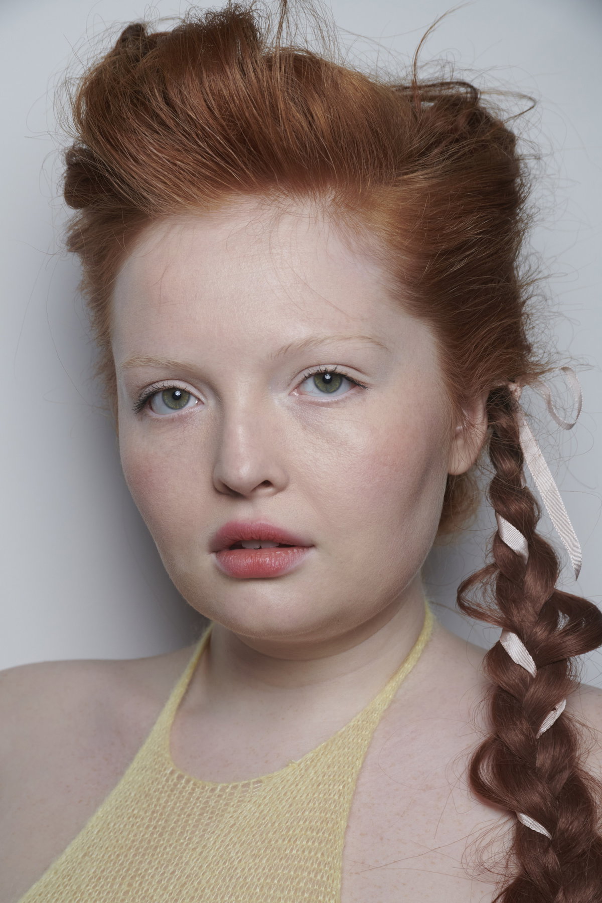 Yuhan Wang Herbst Winter 2023 Beauty