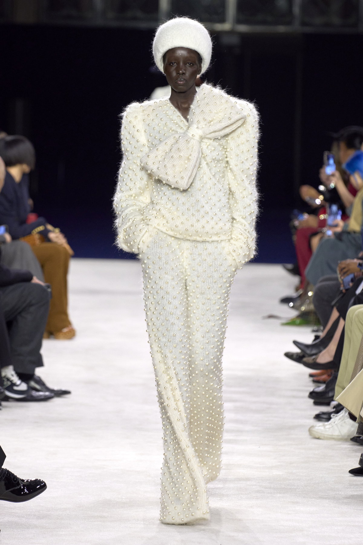 Balmain Herbst Winter 2023 Runway