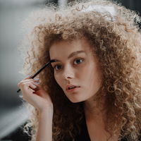 Augenbrauen schminken: Die besten Experten-Tipps für WOW-Brows
