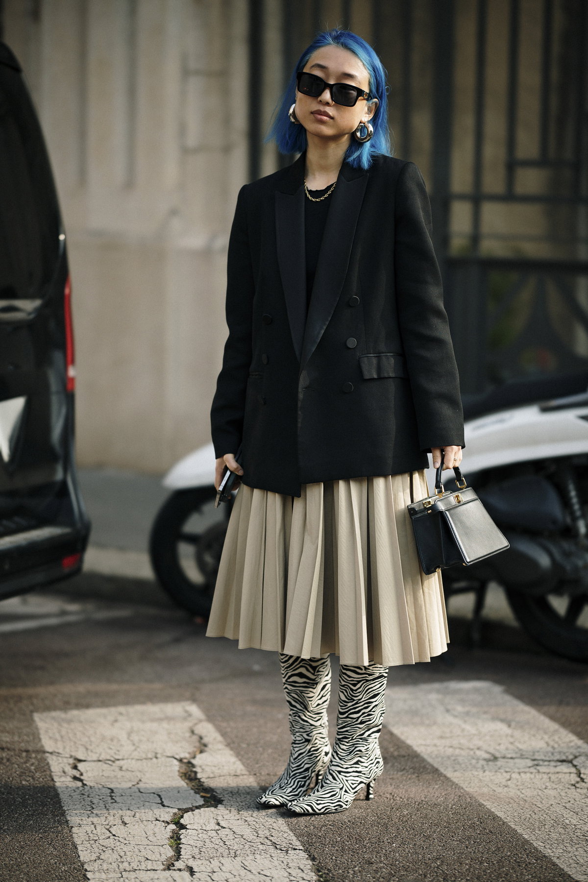Streetstyle: Stiefel und Rock