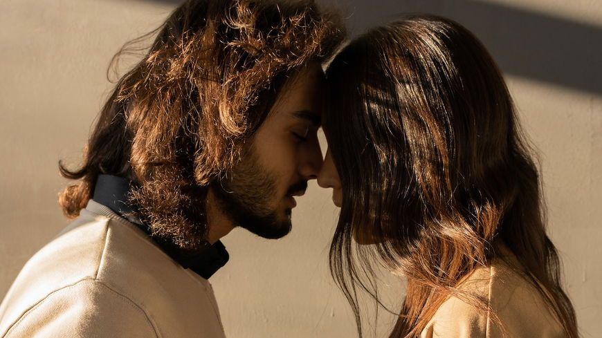 Horoskop 2023: Diese 4 Sternzeichen haben jetzt Lust auf heiße Flirts