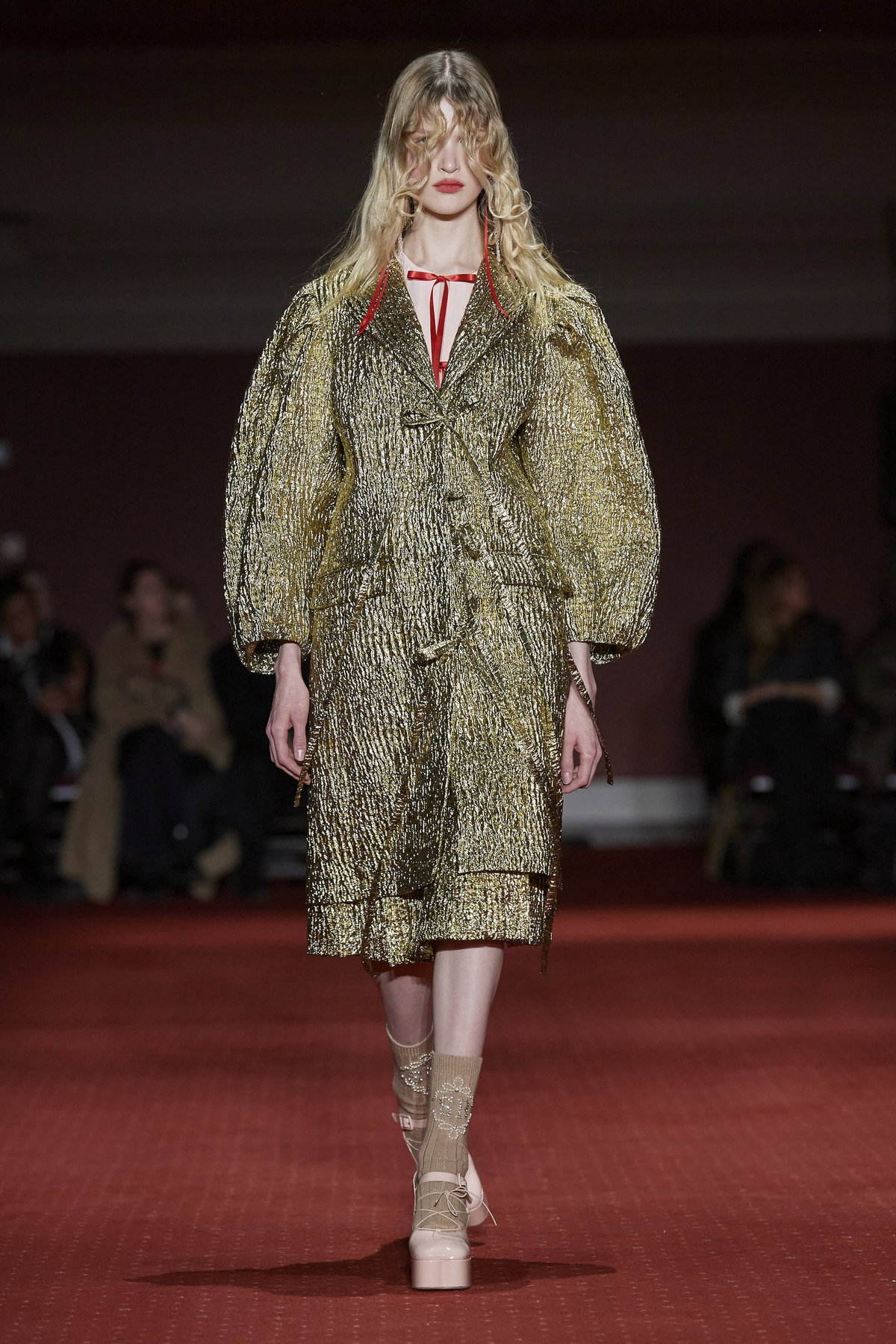 Simone Rocha Herbst Winter 2023 Runway