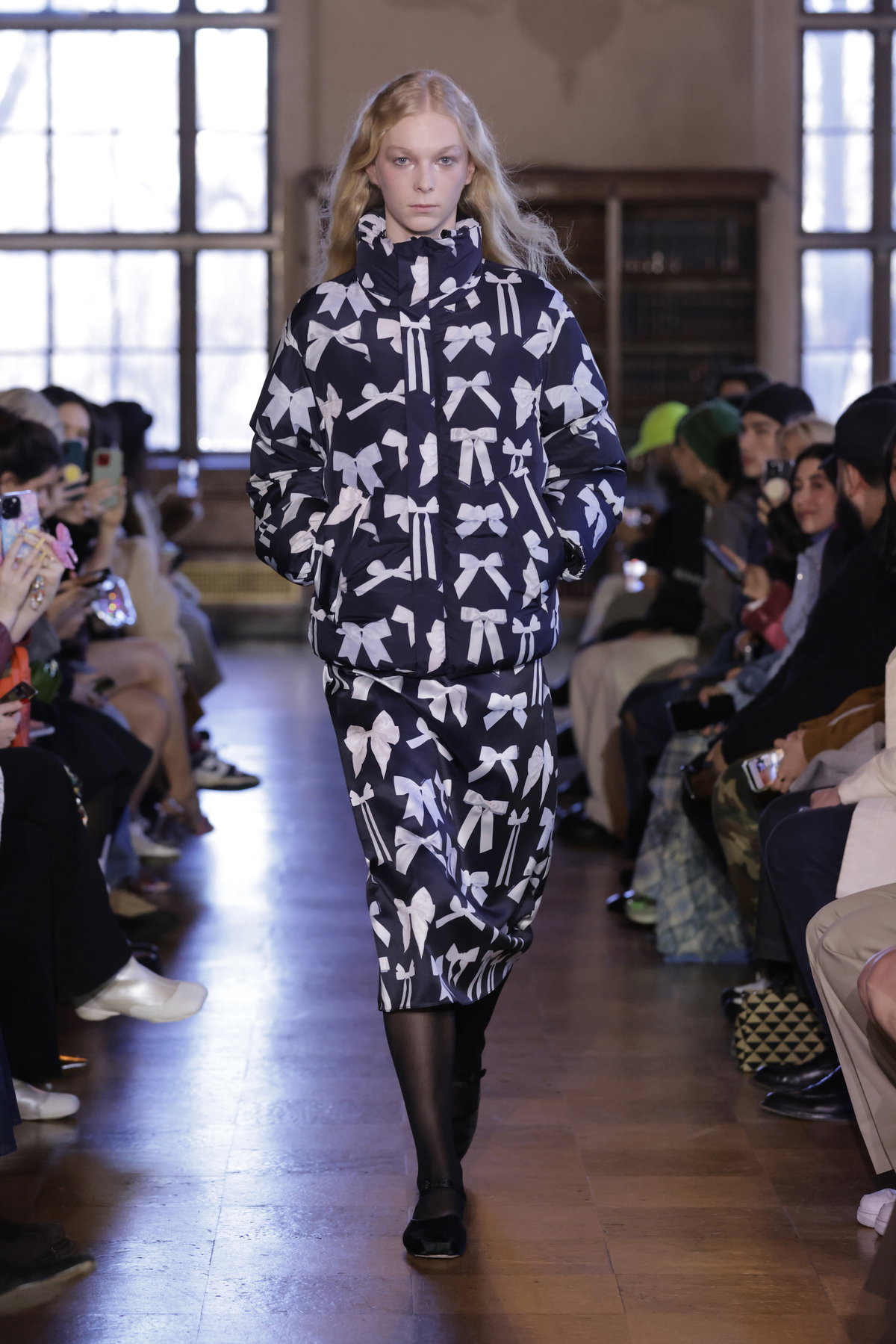 Sandy Liang Herbst Winter 2023 Runway
