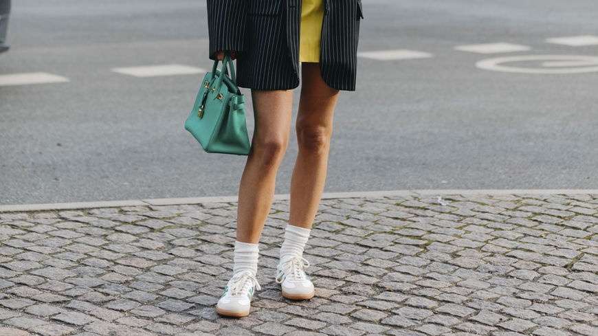 Diese 4 weißen Sneakers sind bei Streetstyle-Stars super beliebt
