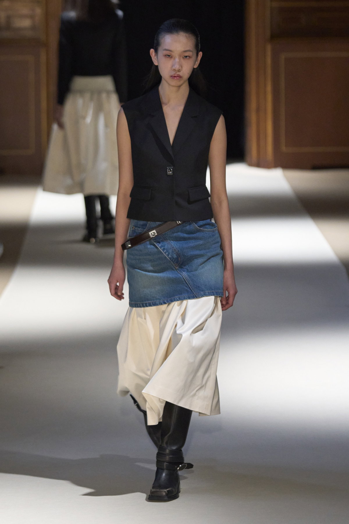 Kleid Rock Hose Runway Herbst Winter 2023