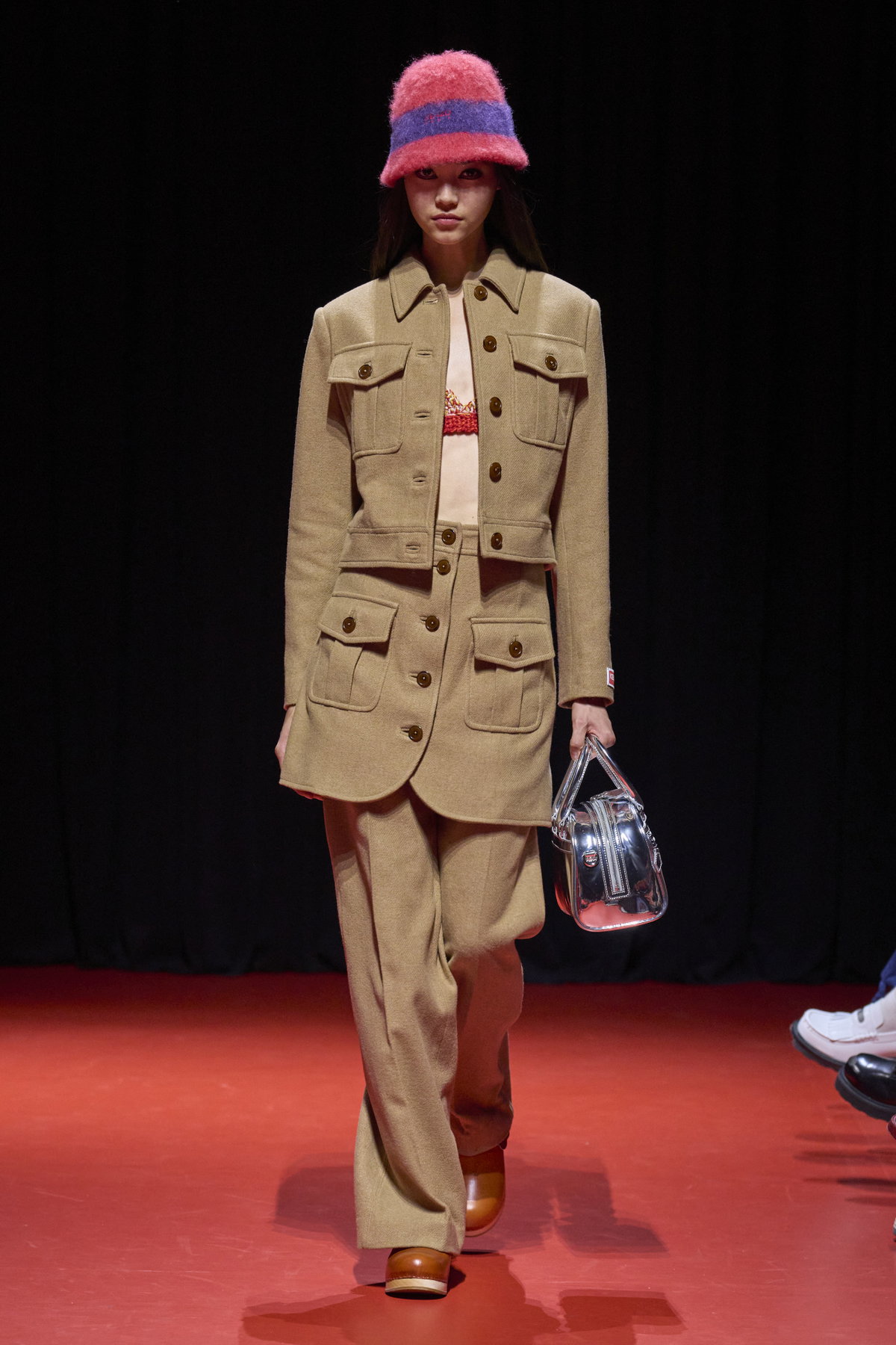 Kleid Rock Hose Runway Herbst Winter 2023