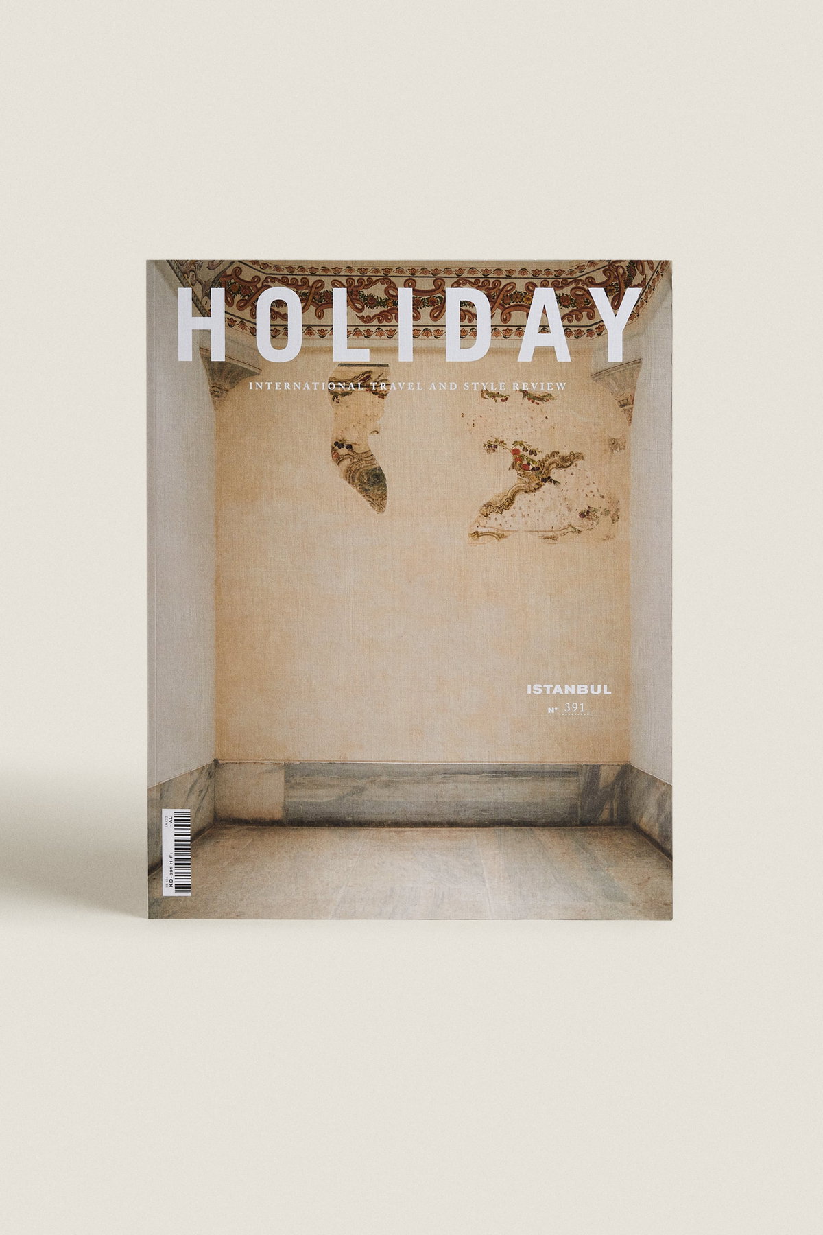 Das stylische Coffee-Table-Book mit schönen Urlaubsbildern macht ordentlich etwas her und ist aktuell bei Zara Home erhältlich.