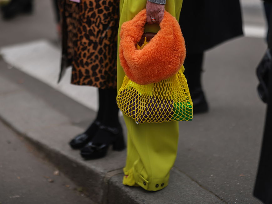 Taschen-Trends 2023: Die stylische 9-Euro-Bag von Arket lieben Mode-Profis