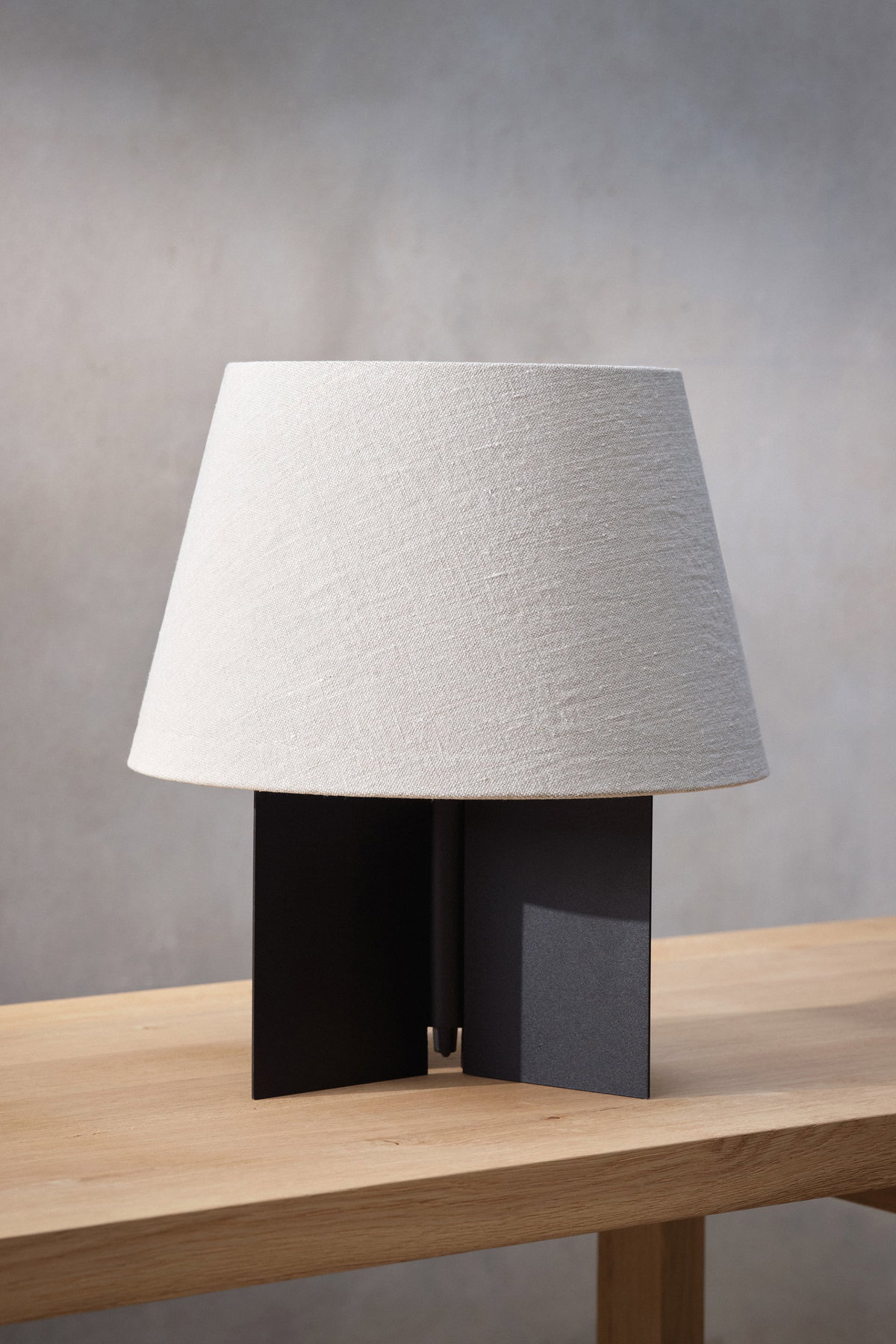 TABLE LAMP 01 - VVD Zara home weiß schwarz