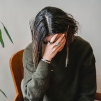 4 eindeutige Anzeichen, dass du dir zu viele Gedanken machst